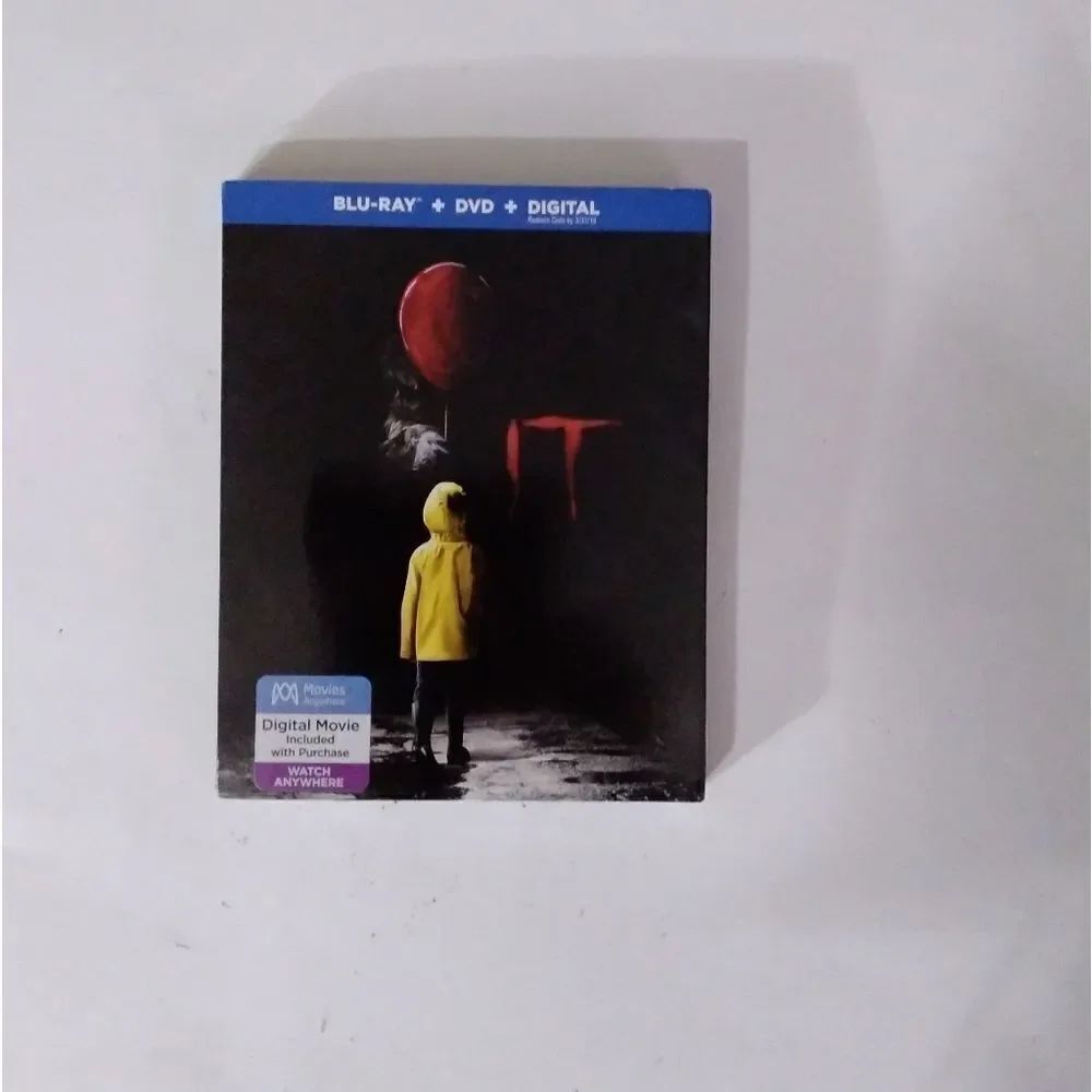 ⬇️⬇️⬇️IT (Pennywise) Blu-ray + DVD + Digital Movie